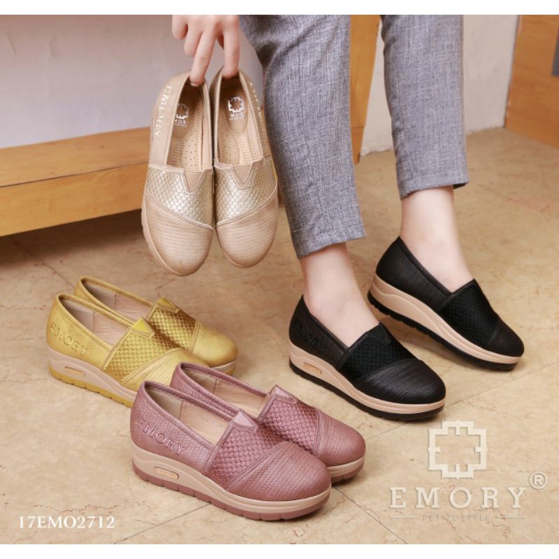 EMORY   Zuranee17EMO2712 SEPATU WEDGES WANITA