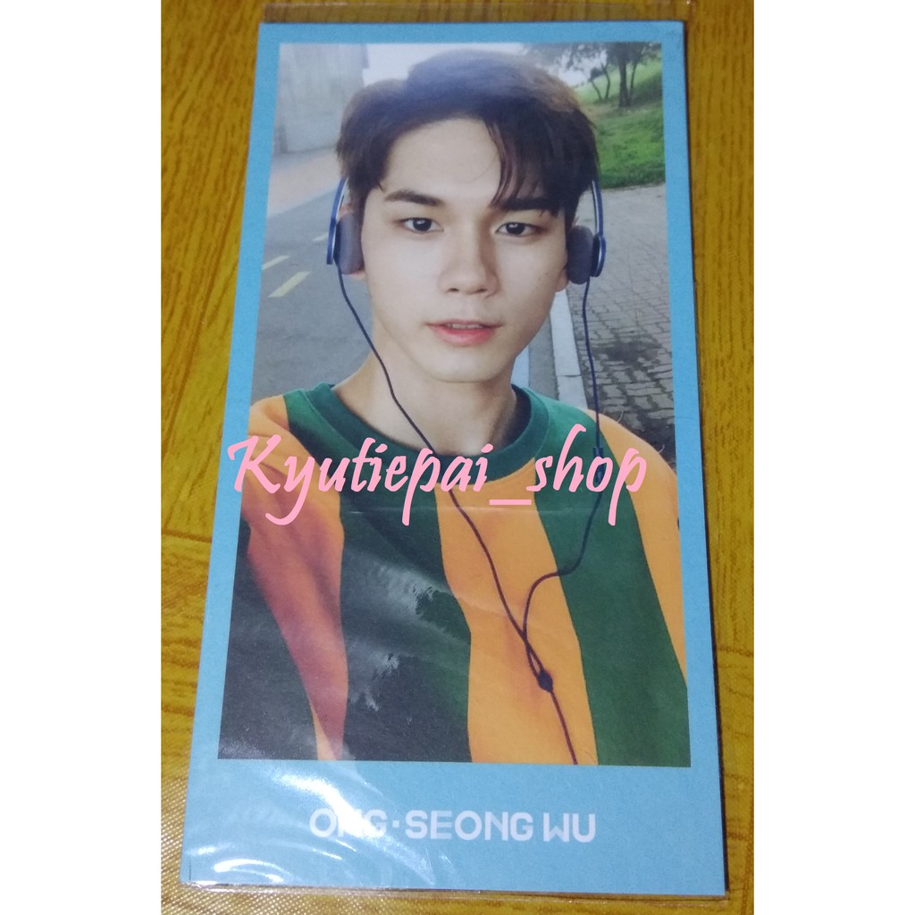 Wanna One Fankit Ong Seongwu PC