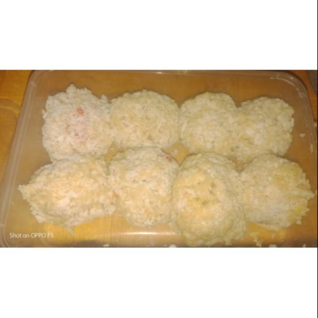 

Makanan ringan bola bola mie