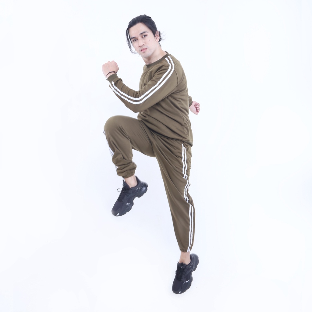 Jaket Sweat Shirt Celana Training Set