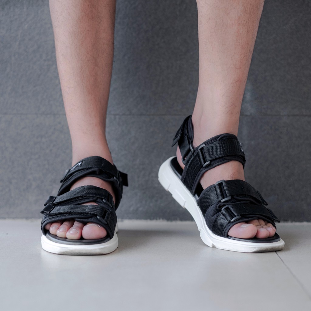 Secret Black | 39-45 | Sendal Gunung Original Kulit Santai Kasual Pria Sandal Footwear New Ori | FORIND x Reyl Man