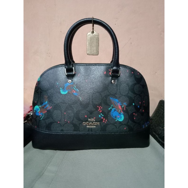 HAND BAG / SLING / COACH SATCHEL SIERRA