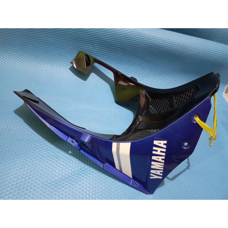 UNDER COWL SAMBUNGAN SAYAP BAWAH YAMAHA R15 V2 Original