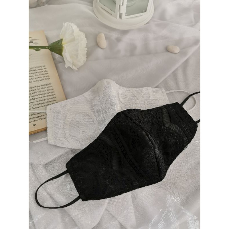 MASKER KAIN BROKAT 3PLY 3D PREMIUM HALUS KEKINIAN HITAM PUTIH NYAMAN DIPAKAI PESTA COUTURE
