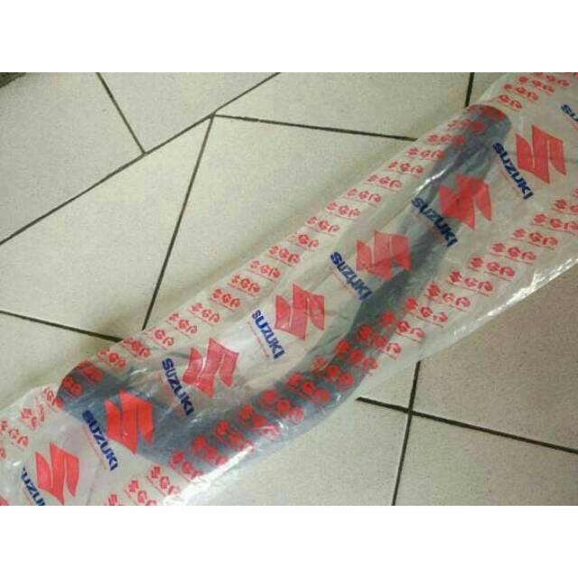 Jual selang radiator/hose radiator bawah suzuki jimny/katana. | Shopee