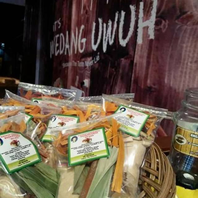 Wedang uwuh ibu lies isi 100 bungkus