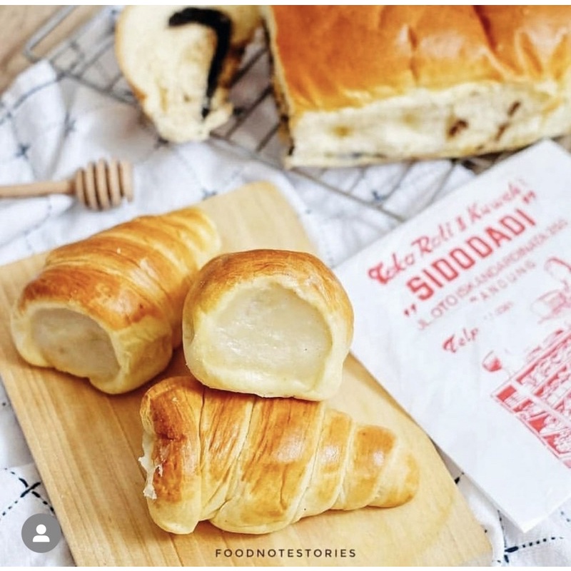 

Roti Jadul Sidodadi Bandung Kuweh-Kuweh