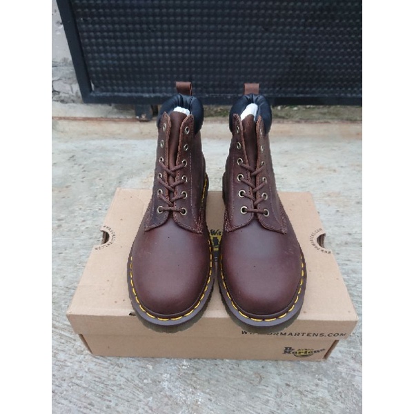 dr. martens 939 crazy horse