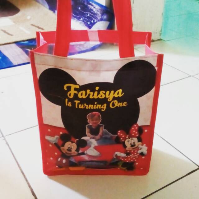 

Tas ultah bener kombi mika &spoungbon