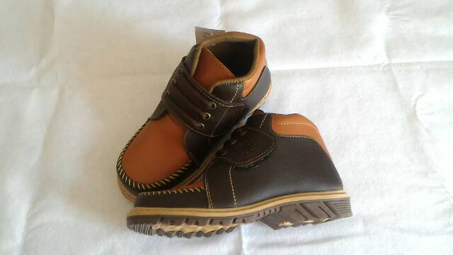 CASUAL - Sepatu Boot anak Laki murah