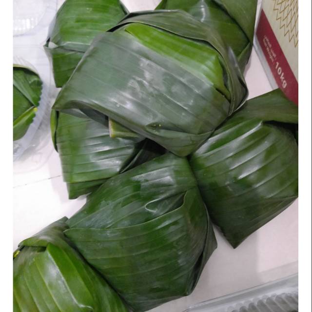 

Nasi Bakar Momma Dede