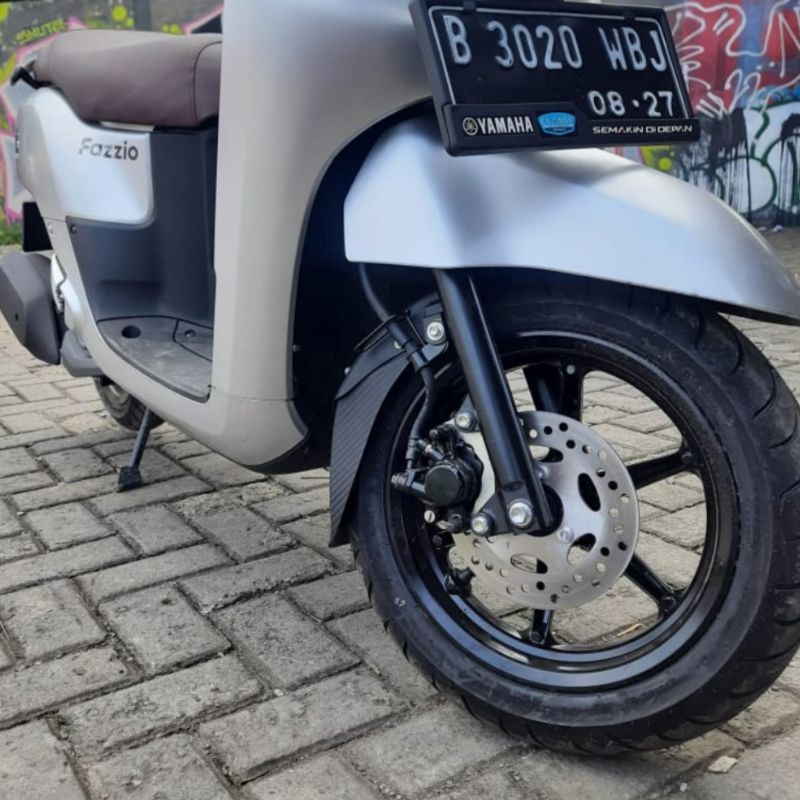 Sambungan Spakbor Depan Fazzio Mudflap Fazzio Penahan Lumpur Fazzio