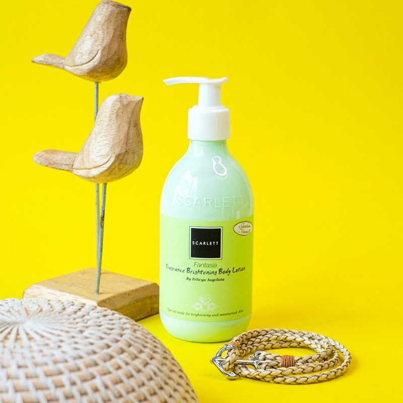 Scarlett Whitening Lotion Fantasia