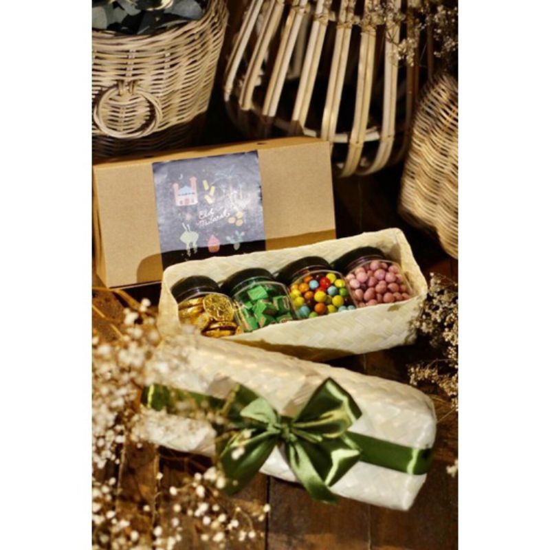 

HAMPERS LEBARAN | PARCEL LEBARAN | CUSTOM HAMPERS | HAMPERS COKLAT | HAMPERS PREMIUM | HAMPERS MURAH | HAMPERS KUE KERING | PARCEL MURAH | HAMPERS EID | HAMPERS LEBARAN 2022 | HAMPERS HIJAB | EIDGIFT | HAMPERS SARUNG | HAMPERS JAKARTA |