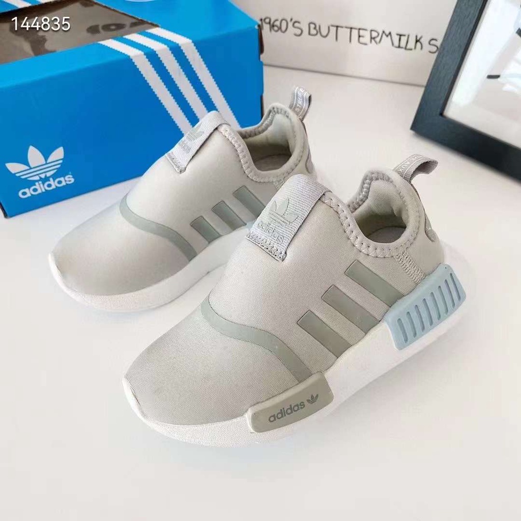 ADIDAS / Sepatu Kets Anak Adidas NMD / Slip On Kids / Sepatu Anak / Sepatu Adidas Anak / ADIDAS NMD Kids / Sepatu Adidas Kids / Adidas NMD Anak / Sneaker Anak/ Sepatu Anak laki laki / Sepatu Anak Perempuan / Sepatu Kets Adidas / Sepatu Anak / Sneaker Anak