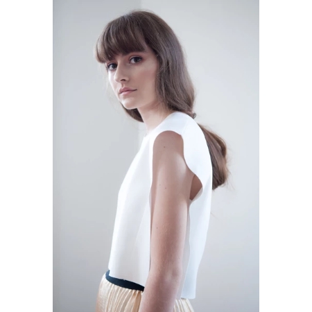 Hello Parry Denise Cropped Raw Edge Top