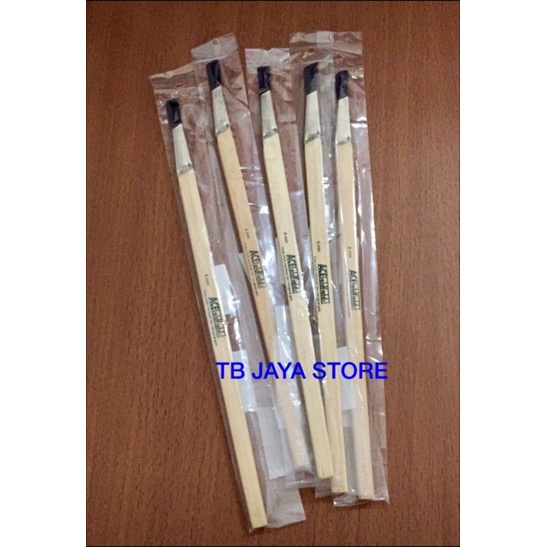 

KUAS LUKIS GARIS LINING FITCH BRUSH ACE OLDFIELDS 6 MM