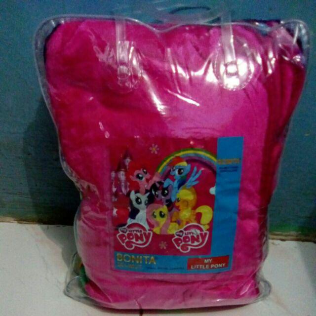 Selimut Bonita (160x200) Di Jamin Tidak Kecewa.!