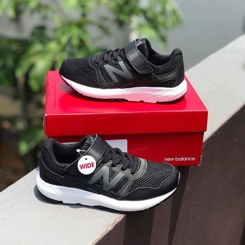 new balance yt570bk