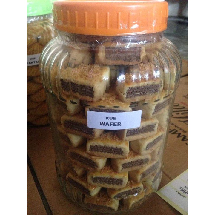 

Kue kering WAFER Toples