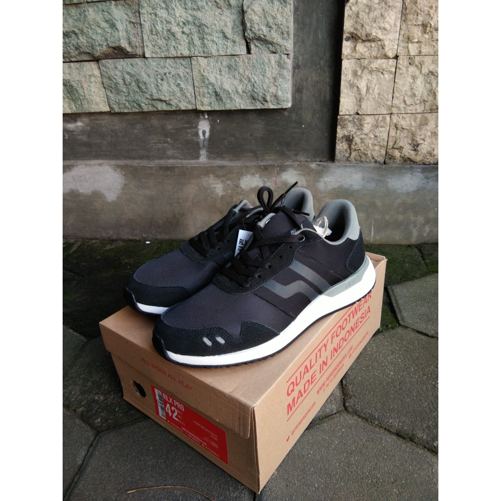Sepatu Piero RLX Pro Phantom Grey White