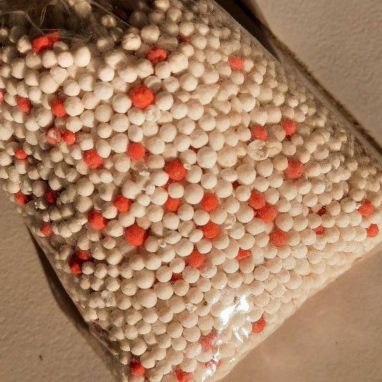 

mutiara mentah makanan merah 1/4 kg