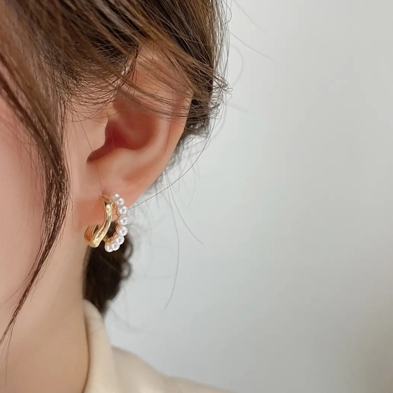 Anting Mutiara Ganda Bentuk Geometris Bahan Logam Gaya Korea Untuk Wanita