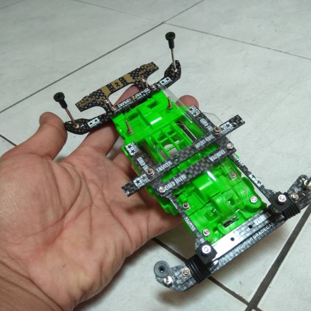 Tamiya sto 50 kosongan pivot anchor