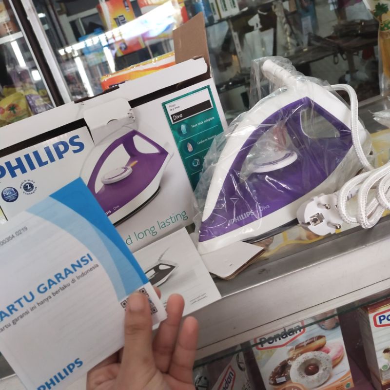 SETRIKA PHILIPS DIVA / DRY IRON GC 122 / GC-122 / GC122 [350 WATT] (GARANSI RESMI)