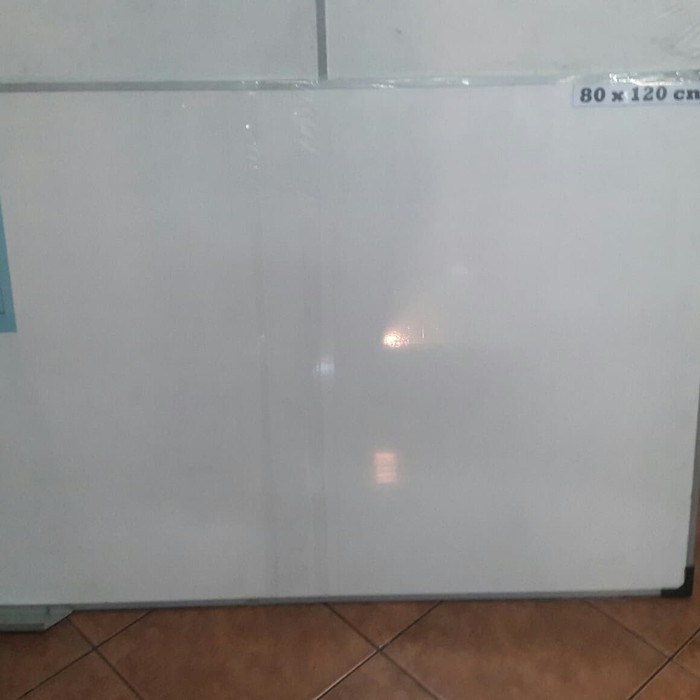 

80 × 120 Cm.Non Magnetik Board Standing