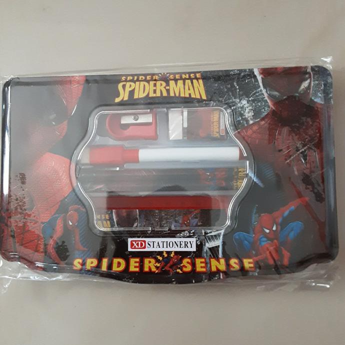 

alat tulis set / tempat pensil kaleng / souvenir / peralatan sekolah - spiderman sry77