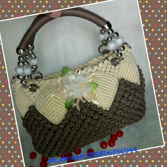 

Motif stroberry...handmade tali kur