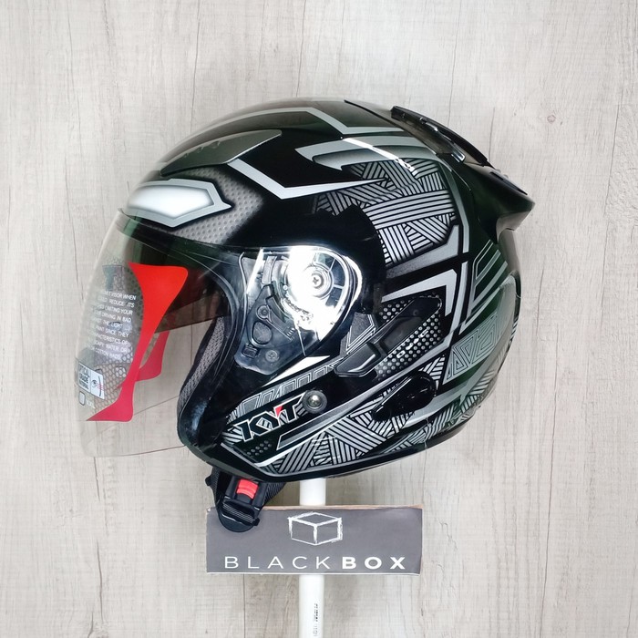 KYT Galaxy Slide Marvel Black Panther Silver