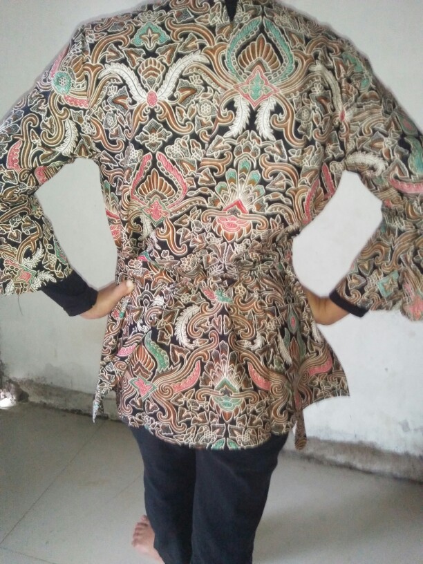 Maura Couple - Sania Ruffle Batik Couple