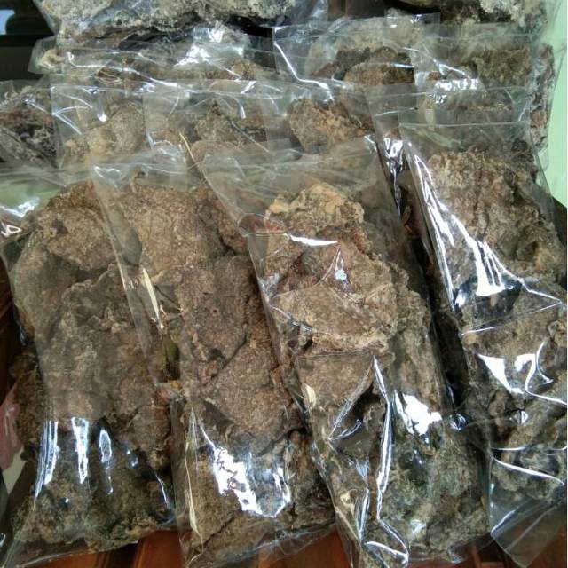 

Krupuk paru khas Madura