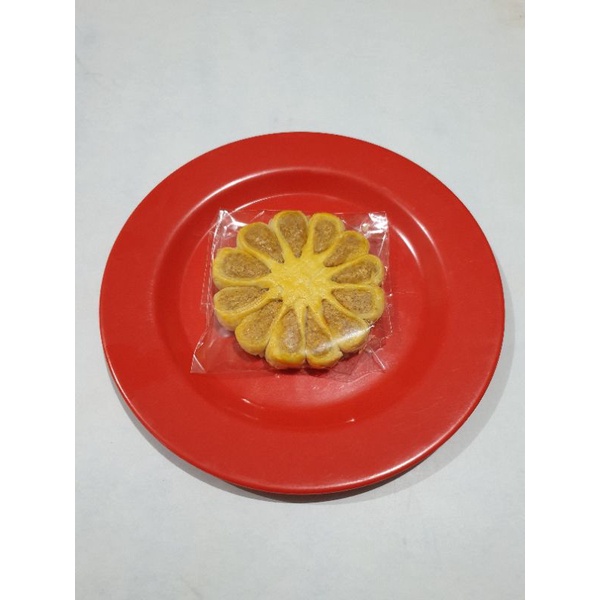 

Pia Kacang Tanah Depot Miki