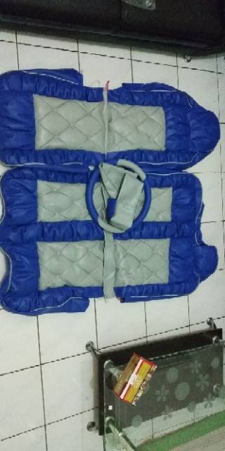 Cover jok , sarung jok mobil canter model sofa