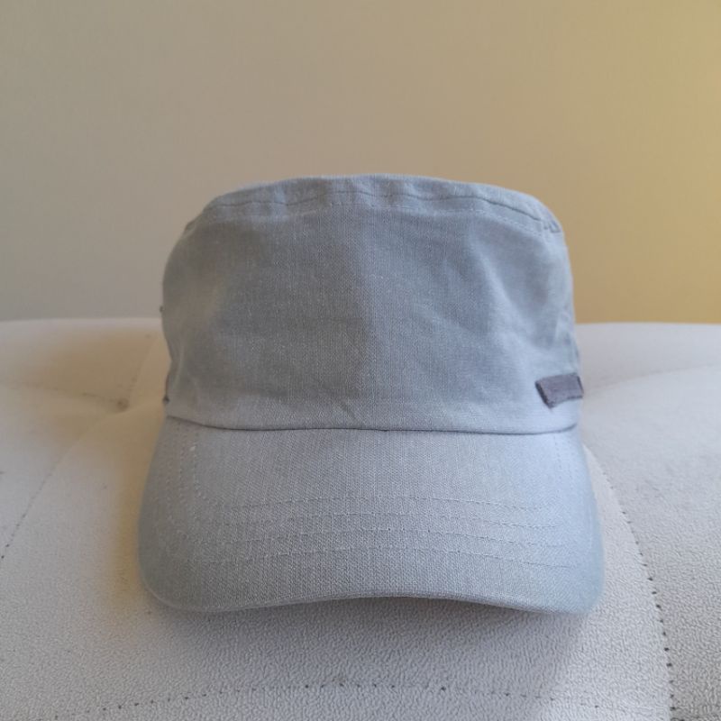 Topi Basic Elle Commando Bekas