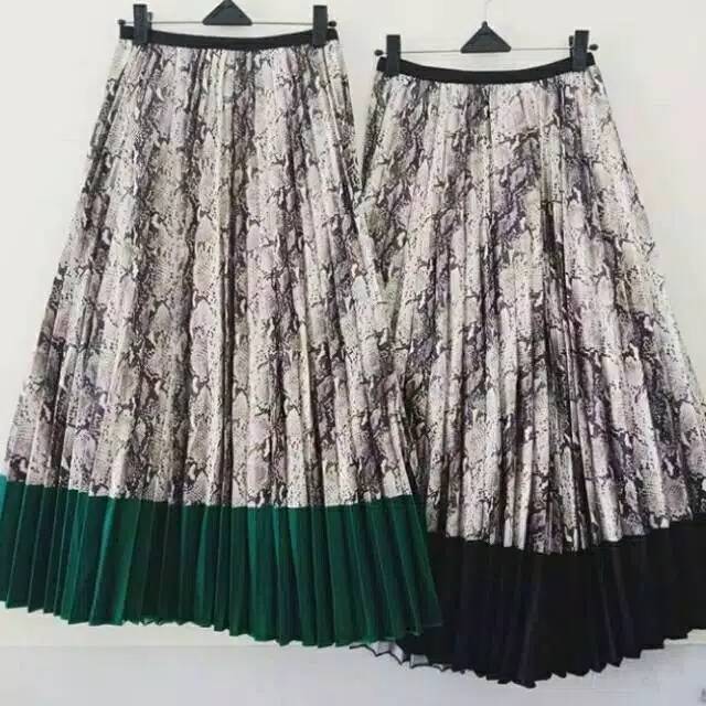 ROK PLISKET ZARA IMPORT BANGKOK