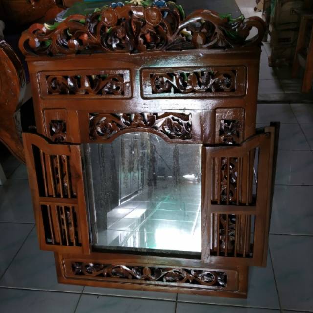CERMIN UKIR KAYU JATI