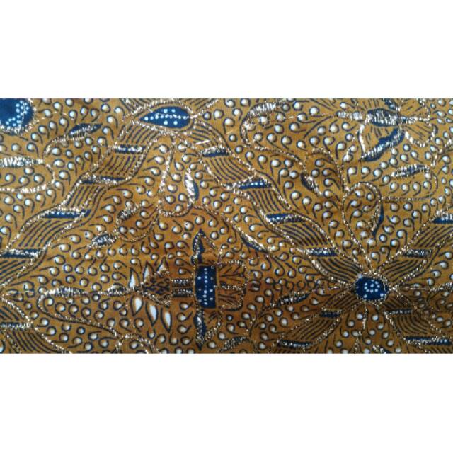 Kain batik emas timbul jadul tahun 1999an ukuran 102cm x 223cm
