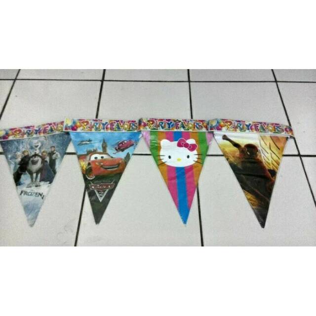 Bunting flag karakter