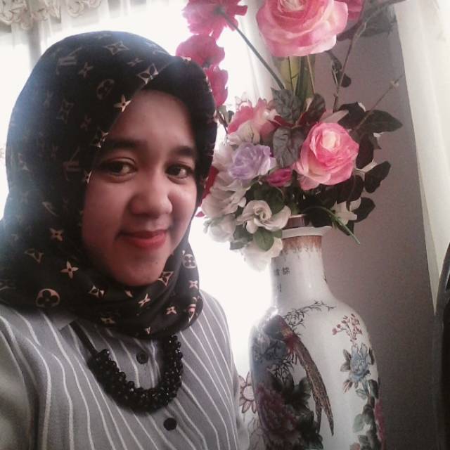 nelisusanti937