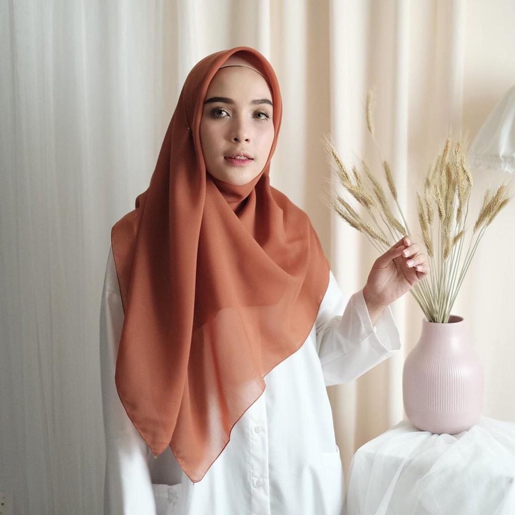 BELLA SQUARE Hijab Segiempat Warna Part1 Jilbab Pollycotton Premium [COD] [Go-Send]-COFFEE