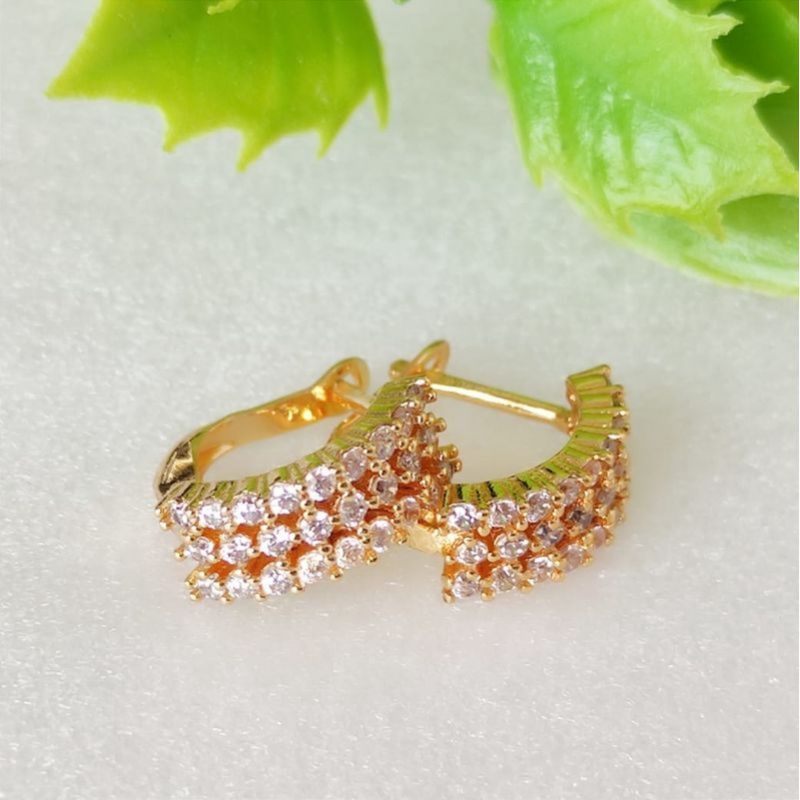Anting Tusuk Xuping Permata Emas Anting Emas Wanita