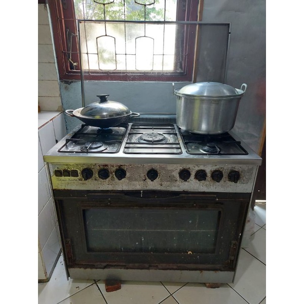 Servis Kompor Gas Berbagai Merek