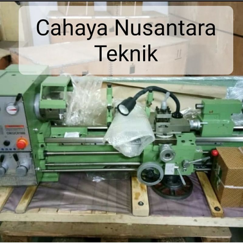 Mesin Bubut Besi Drat Panjang 1 Meter Westco C0632C x 1000 Bench Lathe