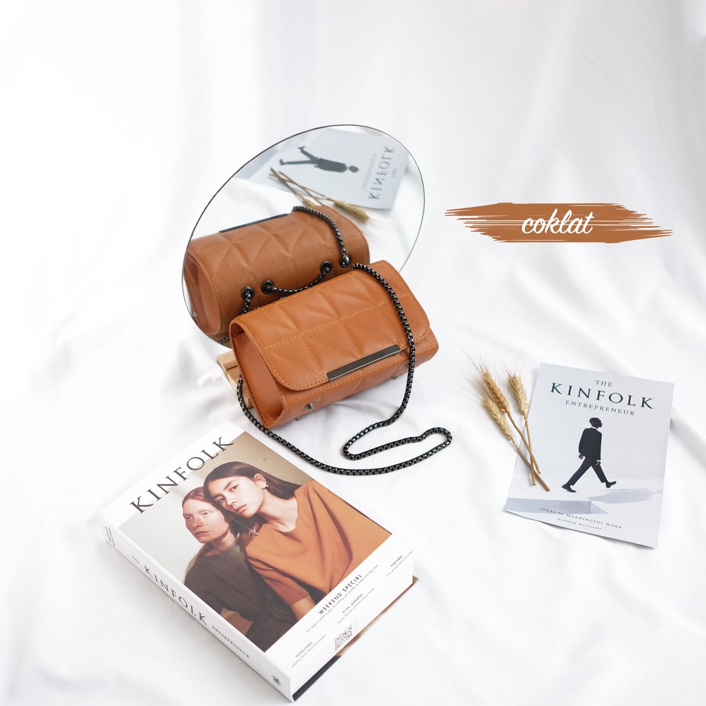 Sling bag Kirana - Tas Selempang Wanita Rantai