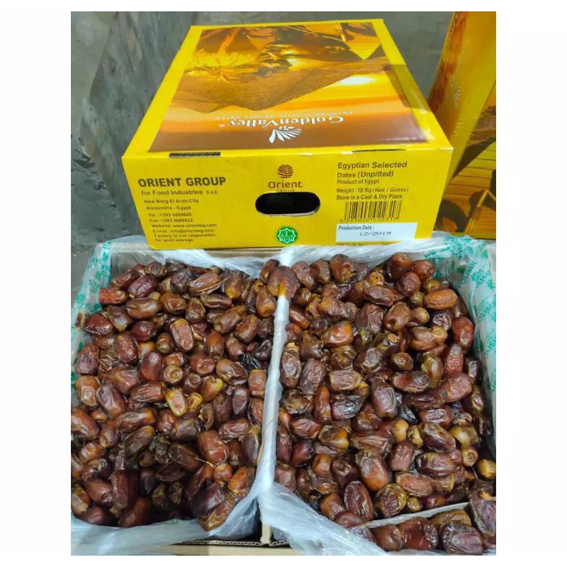 

Kurma mesir 1 kg