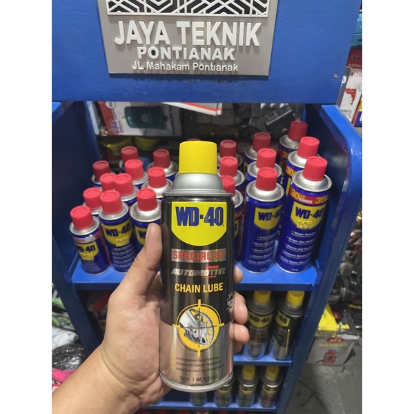 WD-40 Specialist Chain Lube  MEMBERIKAN PELUMASAN &amp; PERLINDUNGAN RANTAI YANG BERPERFORMA TINGGI &amp; TAHAN LAMA